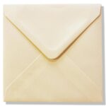 vierkante enveloppen Crème